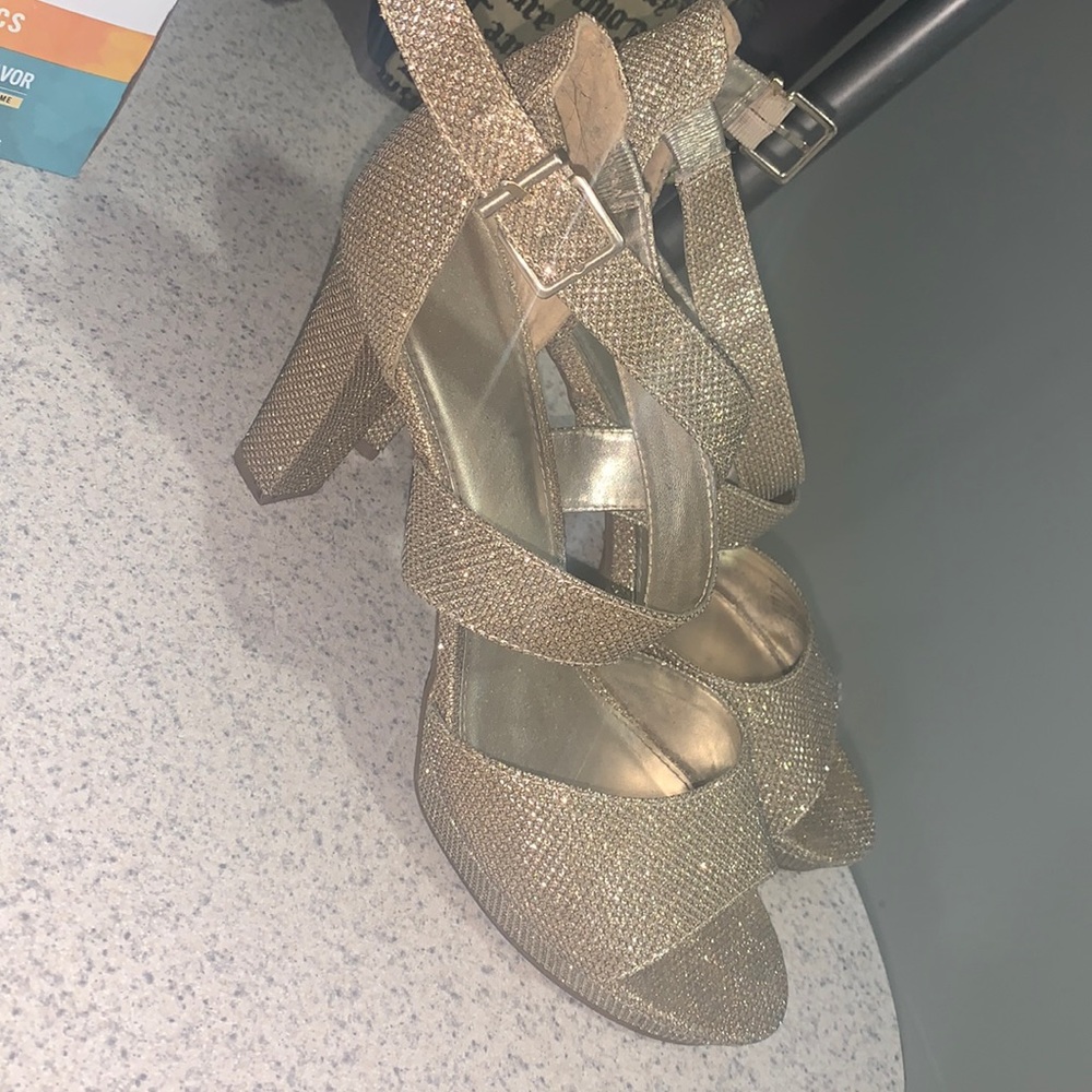 Gold sparkle strap heels